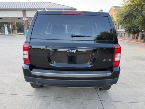 Used 2016 Jeep Patriot Sport w/ Power Value Group FWD image 6