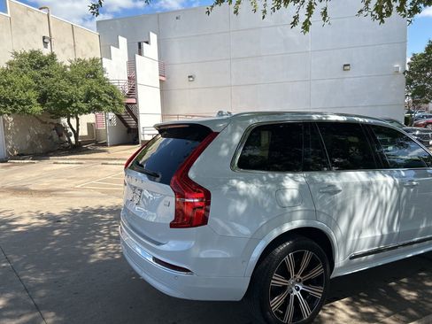 Used 2023 Volvo XC90 T8 Ultimate image 6