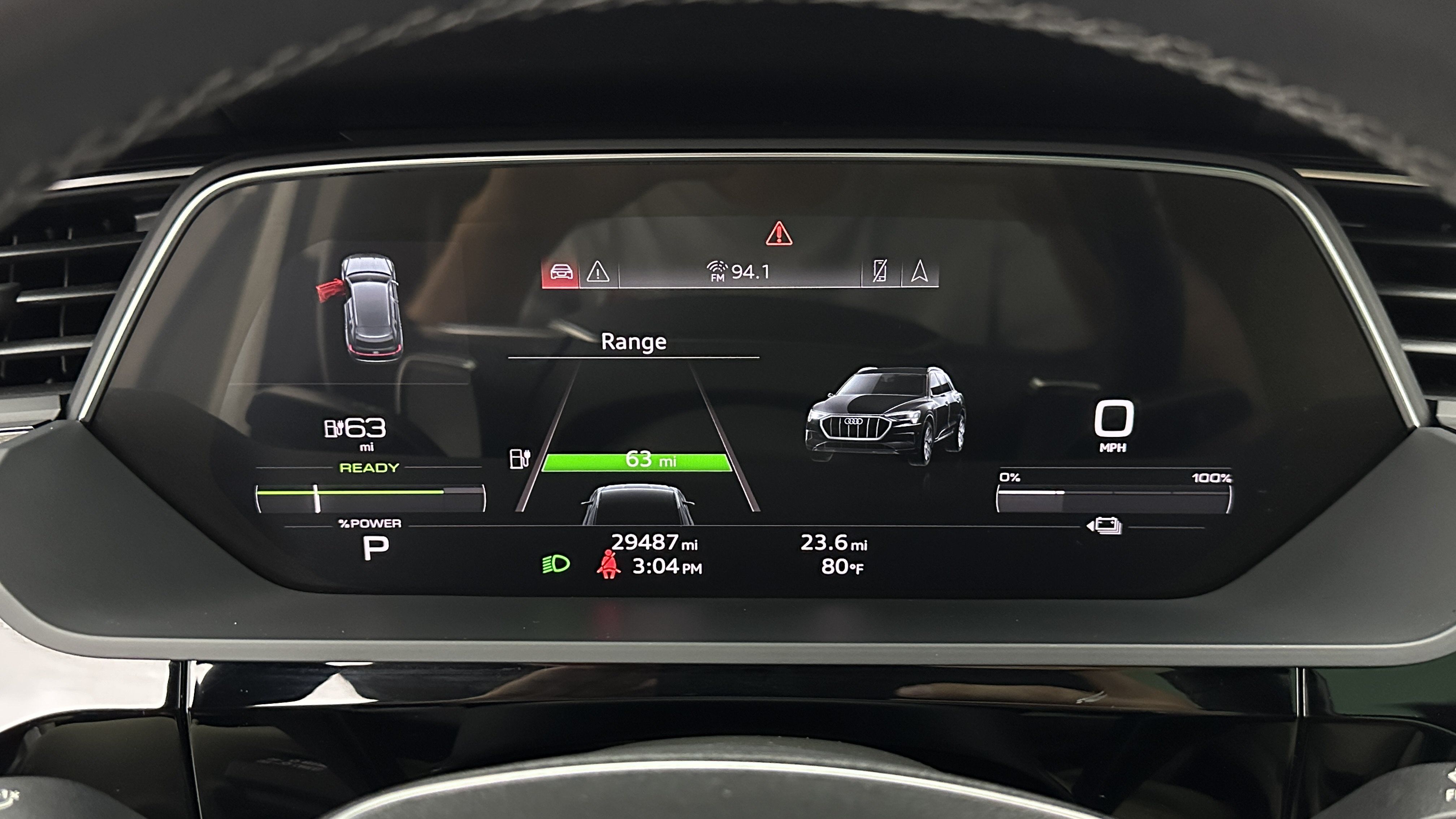 Used 2021 Audi e-tron Premium AWD/4WD image 24