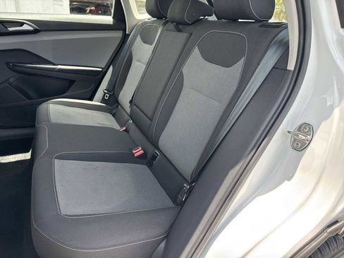 Certified 2023 Volkswagen Taos S FWD image 25