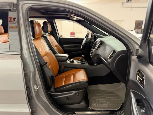 Used 2019 Dodge Durango R/T w/ Technology Group AWD/4WD image 42