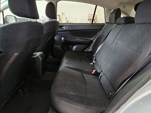 Used 2012 Subaru Impreza 2.0i Premium w/ All-Weather Pkg AWD/4WD image 16