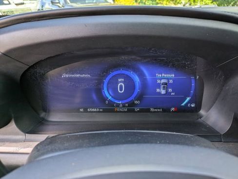 Used 2020 Ford Explorer Platinum w/ Premium Technology Package image 27