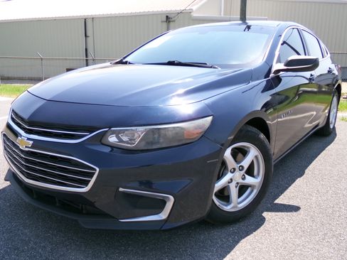Used 2016 Chevrolet Malibu LS FWD image 1