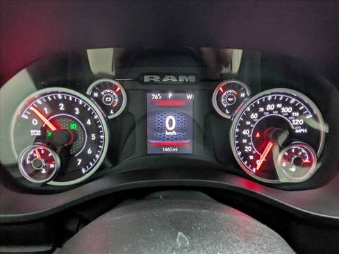 New 2026 RAM 1500 Big Horn AWD/4WD image 10