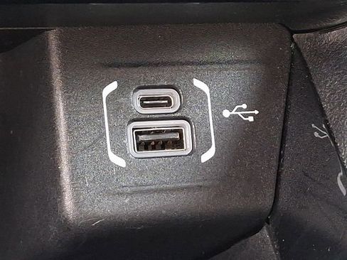 Used 2025 Jeep Compass Trailhawk w/ Trailhawk Elite Group image 25