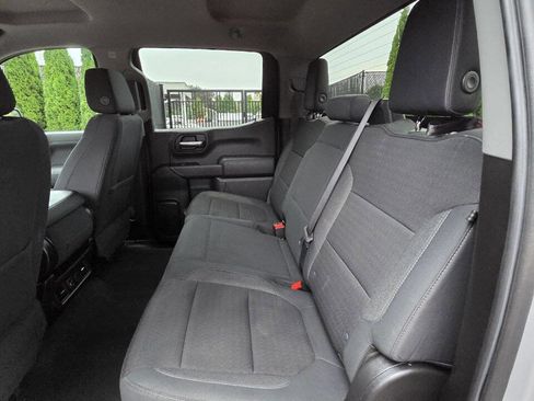 Used 2019 Chevrolet Silverado 1500 LT image 10