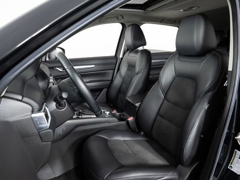 Used 2020 MAZDA CX-5 Touring image 15