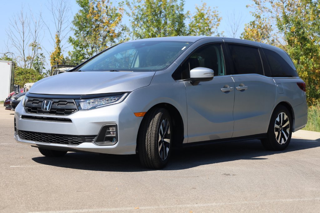 New 2027 Honda Odyssey EX-L image 3