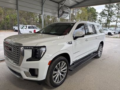 Used 2021 GMC Yukon XL Denali w/ Denali Premium Package