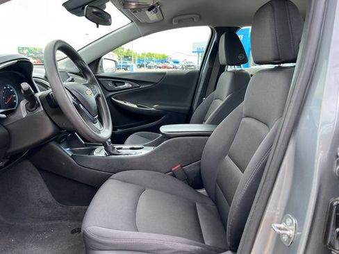 Used 2024 Chevrolet Malibu LT FWD image 4