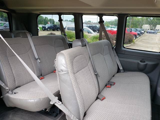 Used 2016 Chevrolet Express 2500 LS RWD image 13