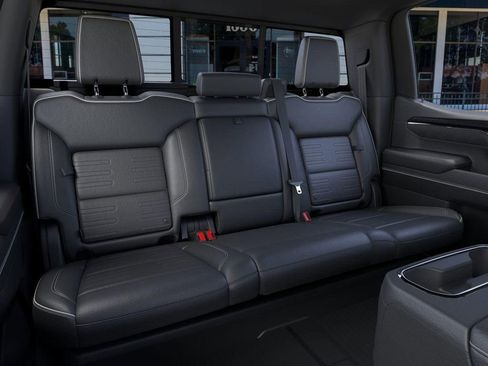 New 2026 GMC Sierra 1500 AT4X w/ LPO, Black Badging Package AWD/4WD image 17