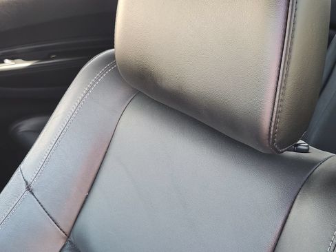 Used 2022 Dodge Durango GT RWD image 15