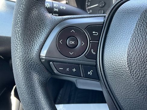 Used 2021 Toyota Corolla LE FWD image 14