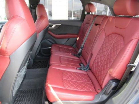 Used 2022 Audi SQ7 Prestige image 28