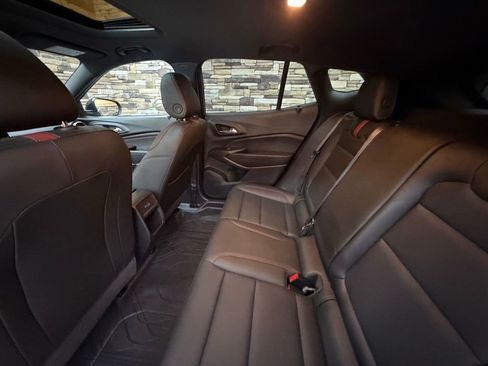 Used 2024 Chevrolet Trax RS w/ Sunroof Package image 27