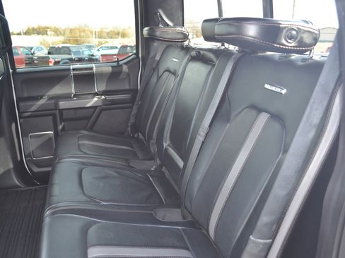 Used 2018 Ford F150 Platinum w/ Equipment Group 701A Luxury image 11