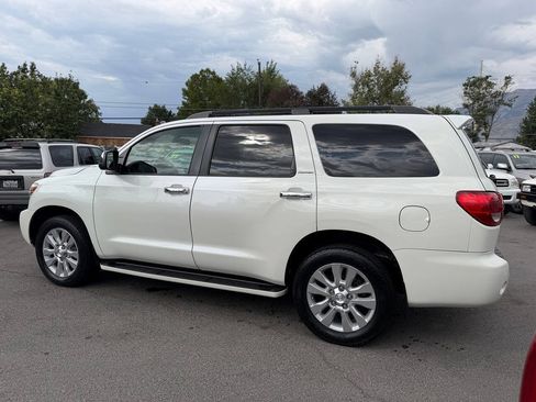 Used 2015 Toyota Sequoia Platinum AWD/4WD image 12