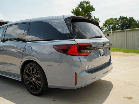 Used 2025 Honda Odyssey Sport-L image 20