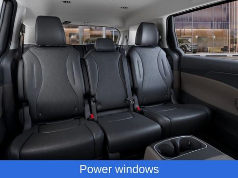 New 2026 Kia Carnival LXS image 17