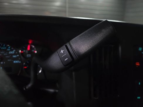 Used 2021 Chevrolet Express 2500 135''WB Low Roof 6.6L V8 Miniv w/ Driver Convenience Package image 21