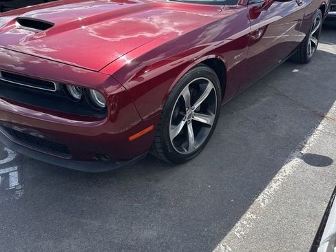 Used 2019 Dodge Challenger R/T w/ Driver Convenience Group RWD image 1