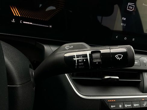 Used 2025 Kia K4 LXS image 38