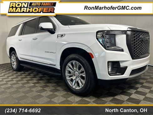 Used 2022 GMC Yukon XL Denali AWD/4WD image 1