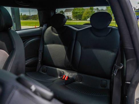 Used 2011 MINI Cooper John Cooper Works FWD image 23