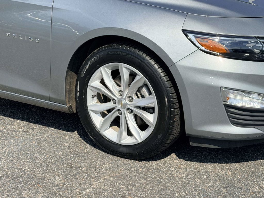Used 2025 Chevrolet Malibu LT FWD image 7