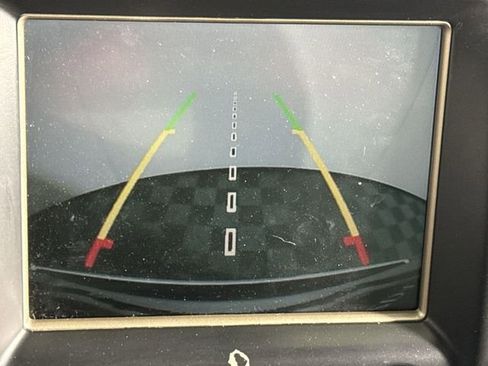 Used 2015 Jeep Grand Cherokee Overland w/ Advanced Technology Group image 21