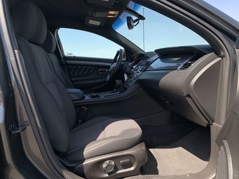Used 2018 Ford Taurus SEL FWD image 28