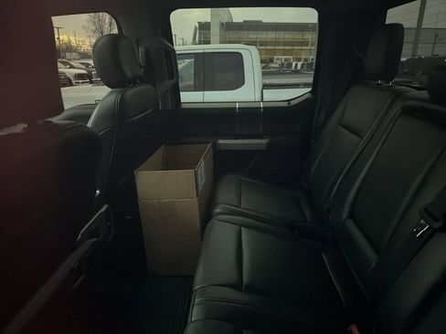 Used 2020 Ford F350 Lariat image 18