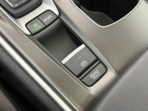 Used 2021 Honda Accord Sport image 19