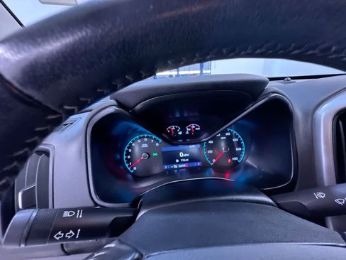 Used 2020 Chevrolet Colorado ZR2 image 22