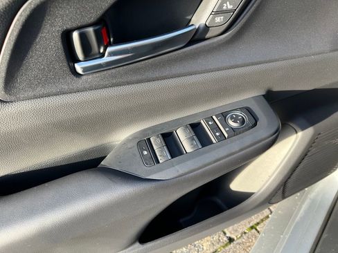 New 2026 Toyota Prius Plug-In Hybrid image 17