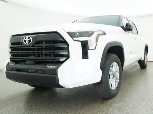 New 2026 Toyota Tundra SR5 AWD/4WD image 22