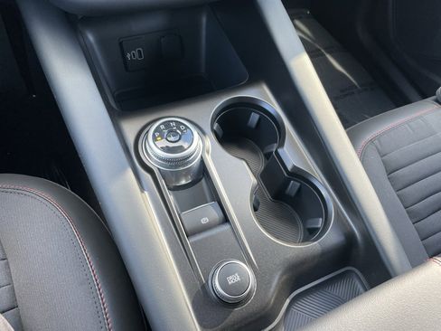 New 2026 Ford Explorer ST-Line w/ ST-Line Street Pack image 15