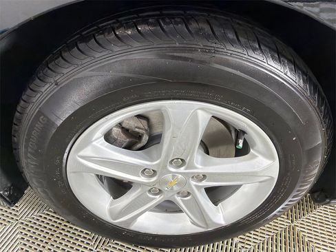 Used 2023 Chevrolet Malibu LT image 11