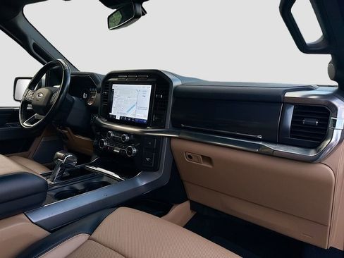 Used 2022 Ford F150 Lariat w/ Equipment Group 501A Mid image 31