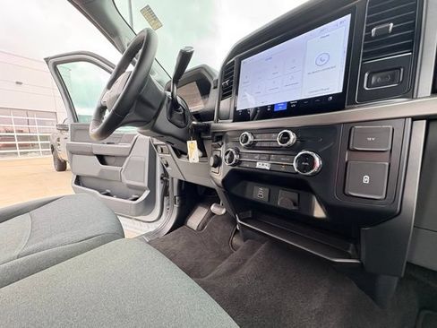 Used 2025 Ford F150 XLT w/ Equipment Group 301A Standard AWD/4WD image 30