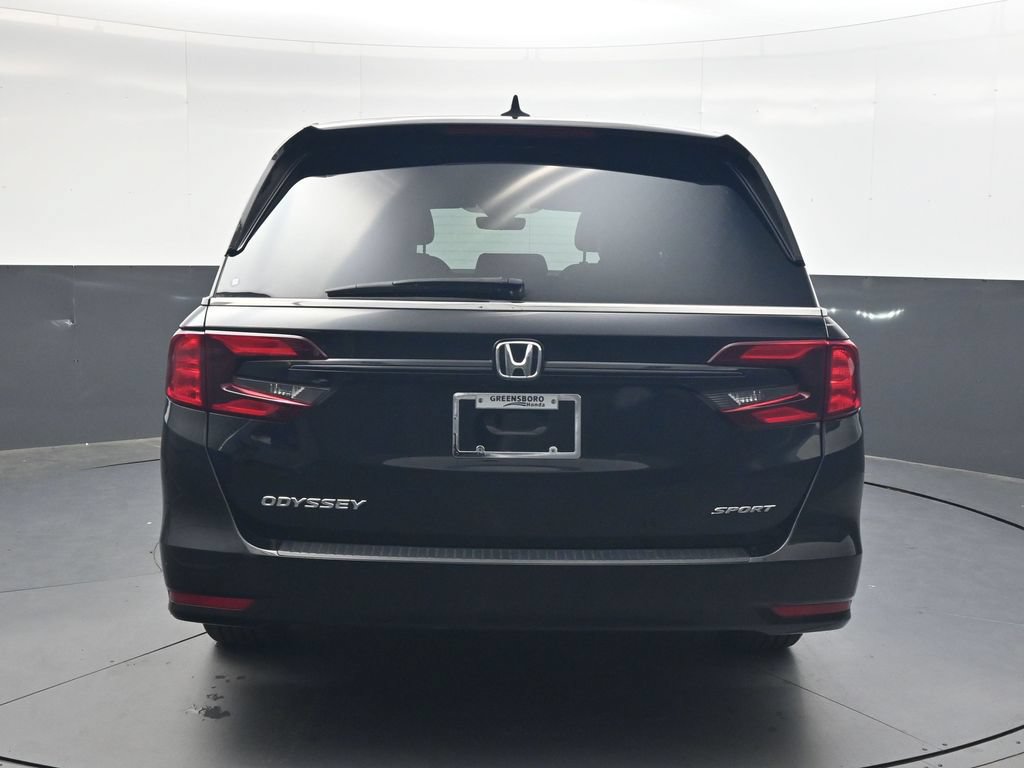 Used 2024 Honda Odyssey Sport image 5