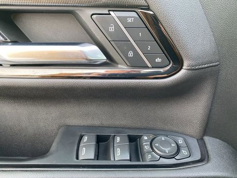 Used 2024 GMC Sierra 2500 AT4 w/ AT4 Premium Plus Package image 15