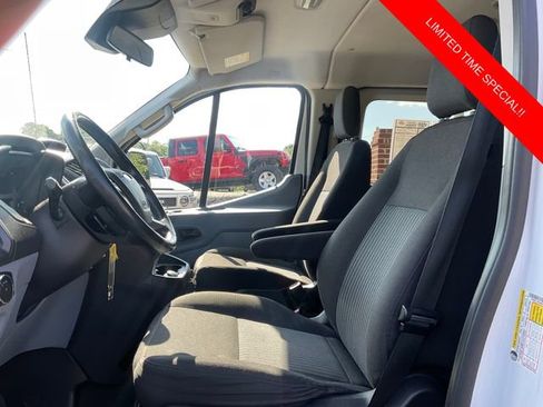 Used 2017 Ford Transit 150 XL image 10