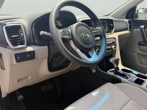 Certified 2021 Kia Sportage LX FWD image 14