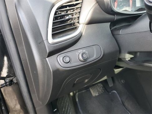 Certified 2020 Chevrolet Trax LS image 16