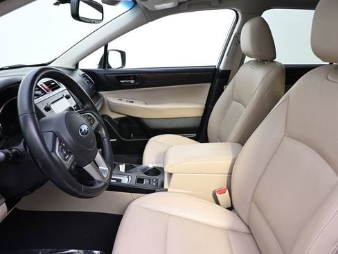 Used 2016 Subaru Outback 3.6R Limited AWD/4WD image 13