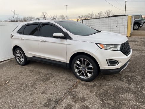 Used 2016 Ford Edge Titanium w/ Equipment Group 302A image 17