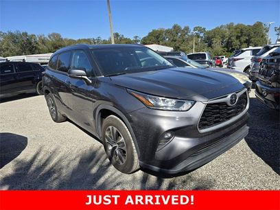 Used 2020 Toyota Highlander XLE